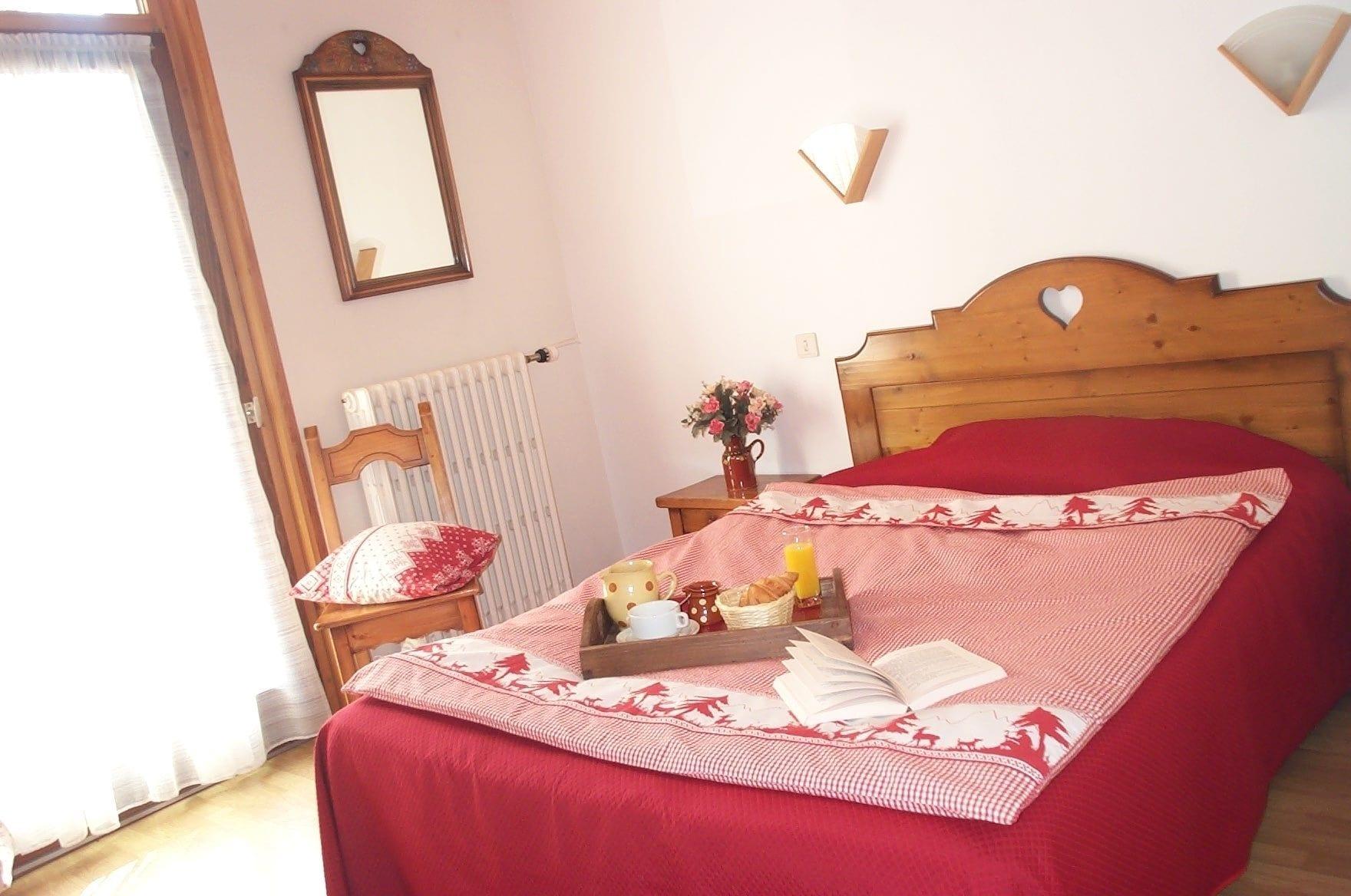 Logis Hotel Gai Soleil Samoëns Екстериор снимка