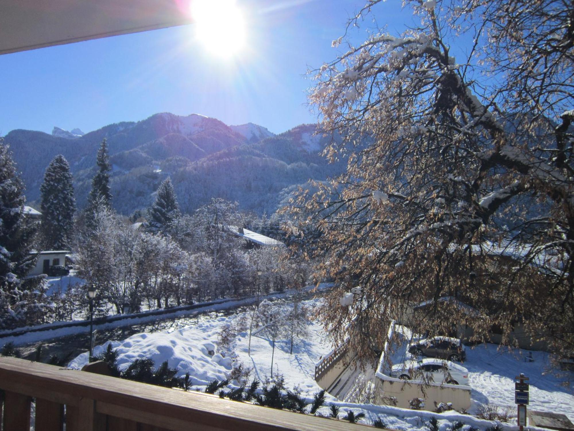 Logis Hotel Gai Soleil Samoëns Екстериор снимка