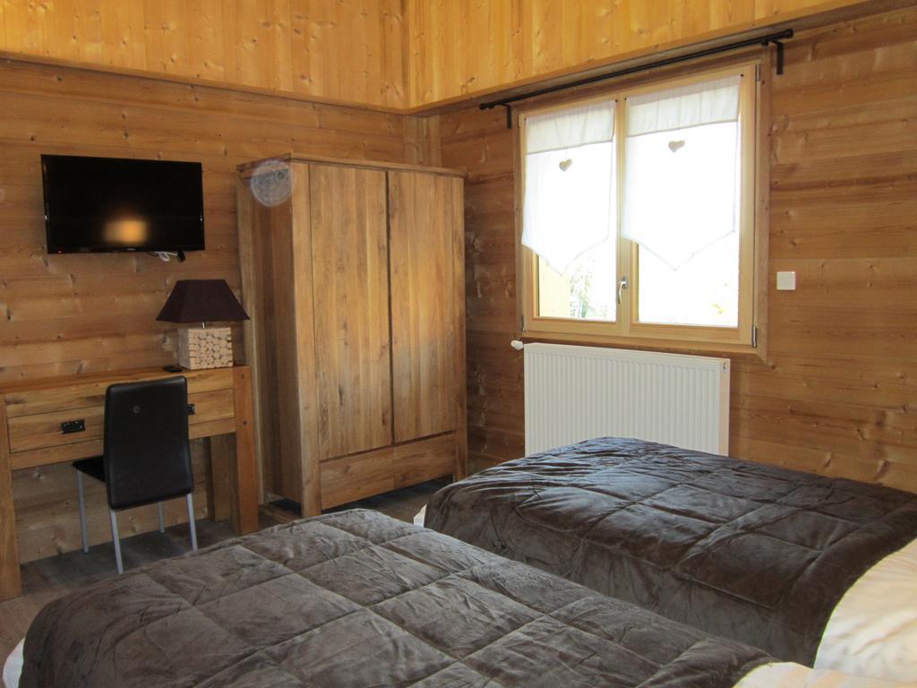 Logis Hotel Gai Soleil Samoëns Стая снимка